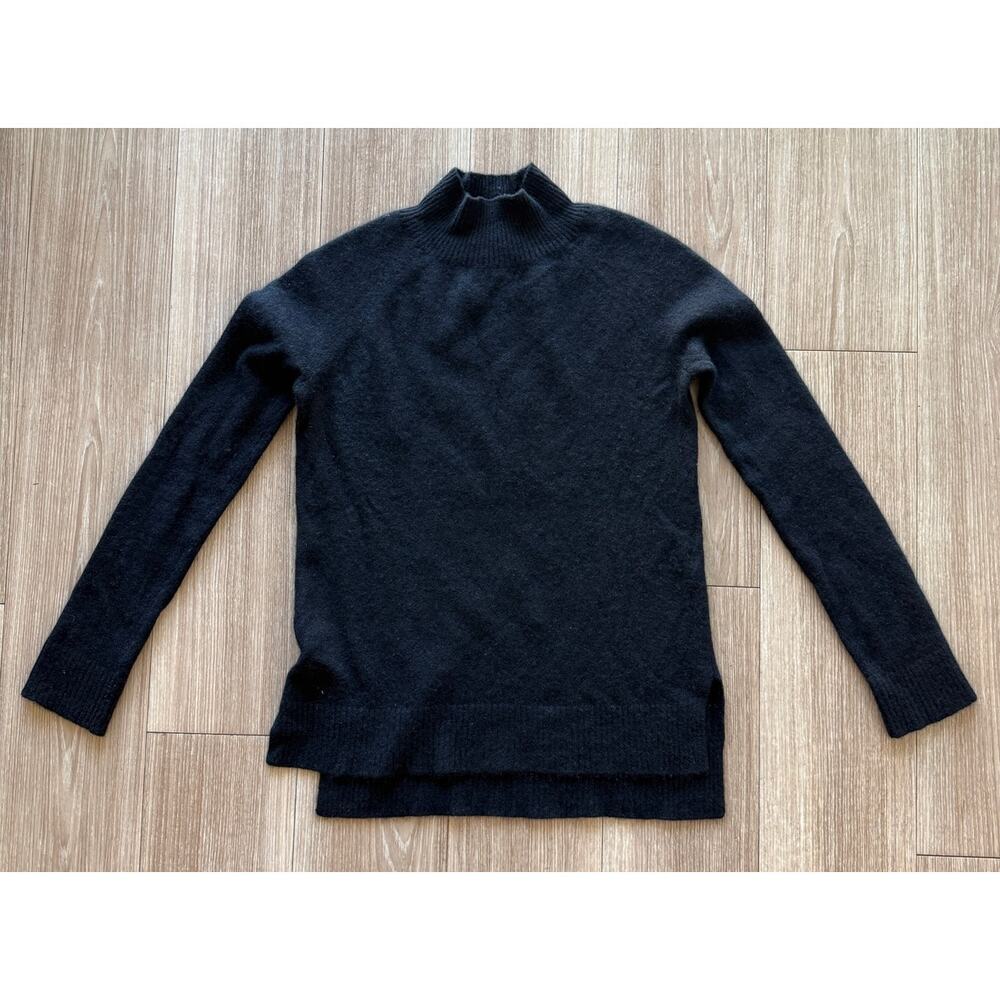 M Magaschoni Cashmere Mock Neck Sweater XS Black Fine Knit Hi-Low Hem Slit